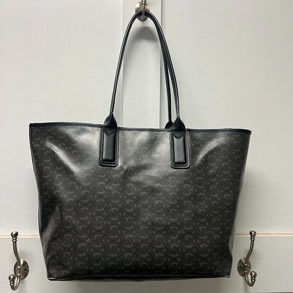 Michael Kors Large Tote Bag - Picture 1 of 8